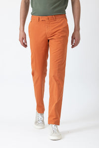 CHINO GABARDINE DE COTON STRETCH CURCUMA - BZV2 - BERNARD ZINS