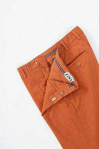 CHINO GABARDINE DE COTON STRETCH CURCUMA - BZV2 - BERNARD ZINS