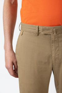 CHINO GABARDINE DE COTON STRETCH JASPE - BZV2 - BERNARD ZINS