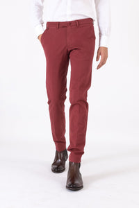 CHINO GABARDINE DE COTON STRETCH ROUGE EPICE - BZV3 - BERNARD ZINS