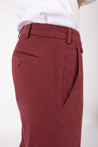 CHINO GABARDINE DE COTON STRETCH ROUGE EPICE - BZV3 - BERNARD ZINS