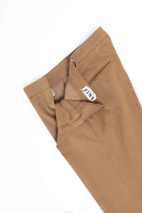 CHINO GABARDINE DE COTON STRETCH TABAC - BOAT - BERNARD ZINS