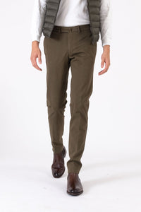 CHINO GABARDINE DE COTON STRETCH VERT PICKLE - BZV3 - BERNARD ZINS