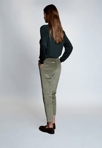 Pantalon Socoa en velours vert sauge - BERNARD ZINS